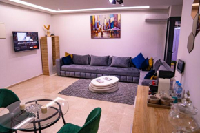 PI103- Comfy and Spatious 1 BR Apartment with Breathtaking City View - Belvédère